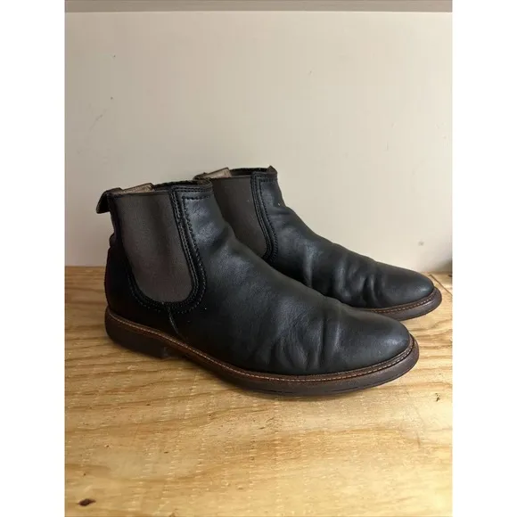 UGG Men Black Chelsea Boots Size‎ 10.5 M