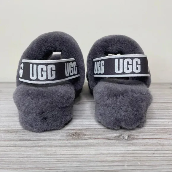 UGG Oh Yeah Slipper  Slides  fluffy cozy warm campus