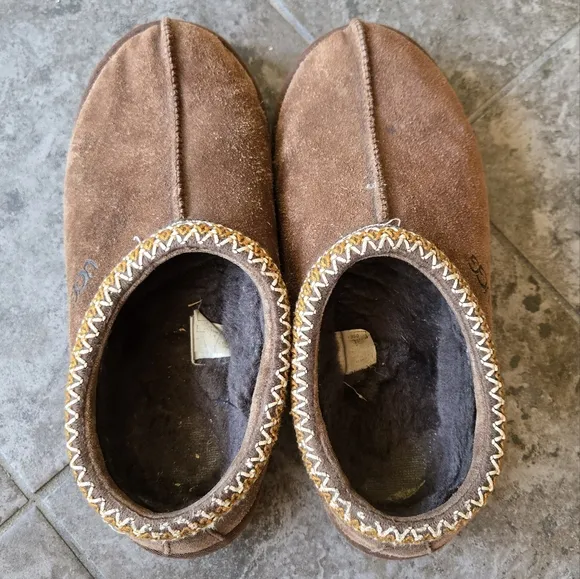 UGG Tasman clog slippers slides brown sheepskin size 9