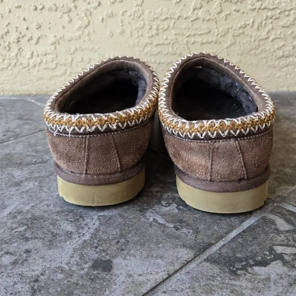 UGG Tasman clog slippers slides brown sheepskin size 9