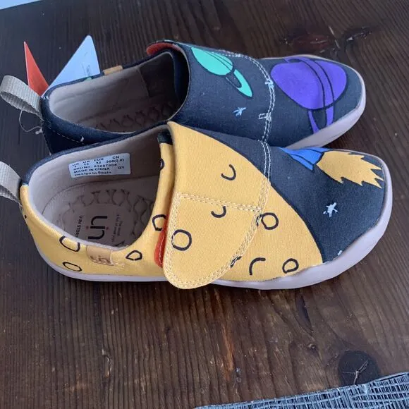 UIN Canvas Space Shoes Loafers 1 US 32 EUR Universe Saturn U in Story School