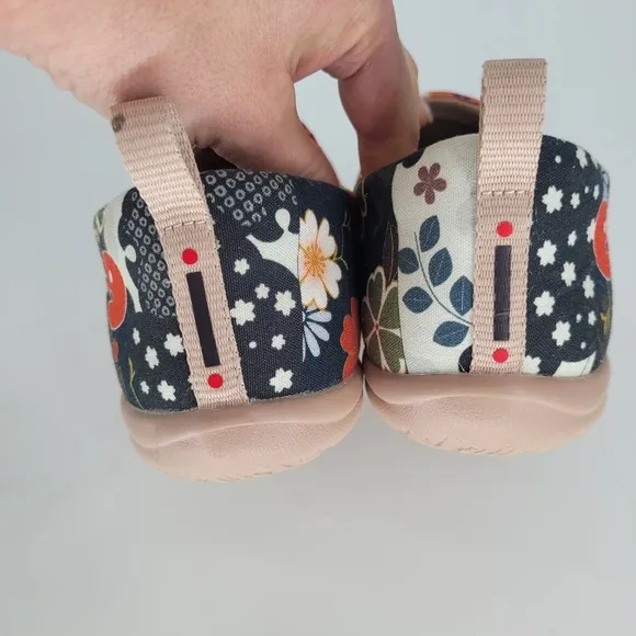 uin Hana Toledo Women flats slides slip on size 7.5