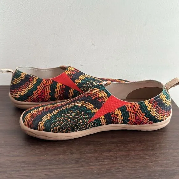UIN Men's Casual Walking Travel Shoes Slip On Knitted Loafers Indian Soul Sz 9.5