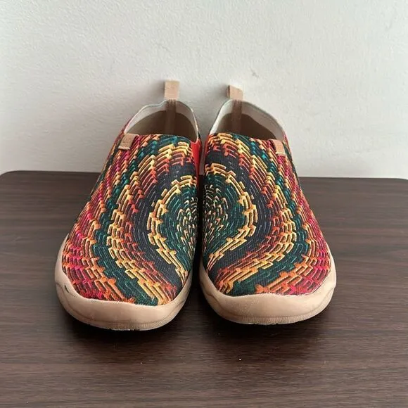 UIN Men's Casual Walking Travel Shoes Slip On Knitted Loafers Indian Soul Sz 9.5