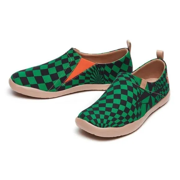 UIN Men's Fashion Sneaker Painted Canvas Slip-On Ladies Travel Shoes (Paradox)