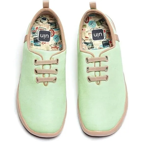 UIN Women's Slip Ons Canvas Lightweight Sneakers Walking Casual Loafers Sze 9.5