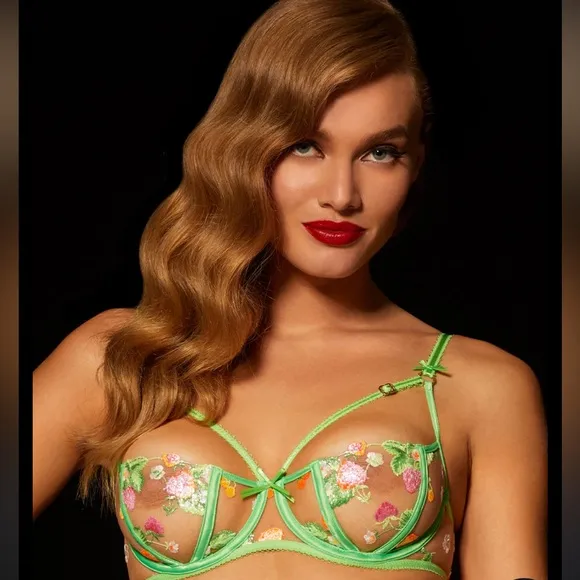 ♡UNIQUELY Beautiful HB™ ☆Lottie☆ Bra♡ Exquisitely Detailed♡ Size 32C♡ BNWT♡