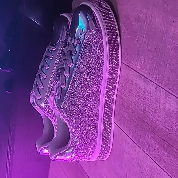 UUBARIS Women's Glitter Tennis Sneakers Neon Dressy Sparkly Sneakers