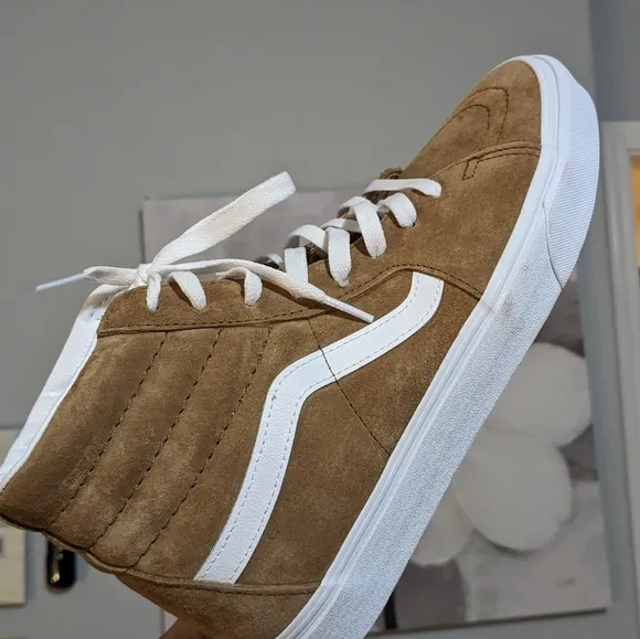 VANS SK8-HI PIG SUEDE ECO DRY SKATE SNEAKERS MENS 9.5 WOMENS 11 NWT ❤️