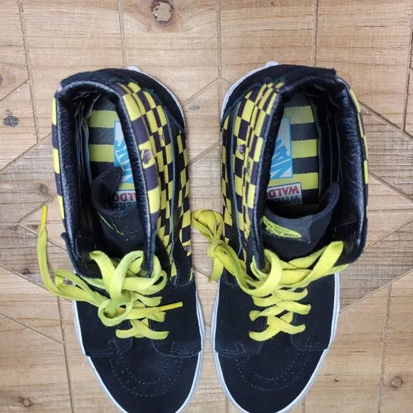 Vans Sk8-Hi x Where's Waldo Sneakers Shoes Men's Size 10.5 Black Yellow Skaters