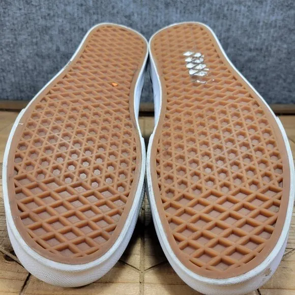 Vans Sk8-Hi x Where's Waldo Sneakers Shoes Men's Size 10.5 Black Yellow Skaters