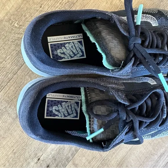 Vans UltimateWaffle EXP Sneakers