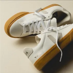 Veja Campo Leather Sneaker Extra White/Natural/Gum Sole 39EU/8US, 40EU/9US NIB