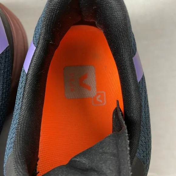 VEJA Dekkan lace-up Sneakers Navy Lavender