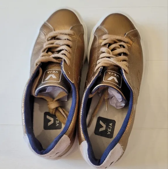 Veja Esplar Low Sneakers in Metallic Bronze