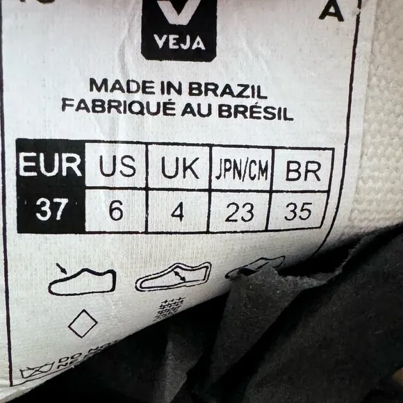 Veja V-10 CWL Sneakers