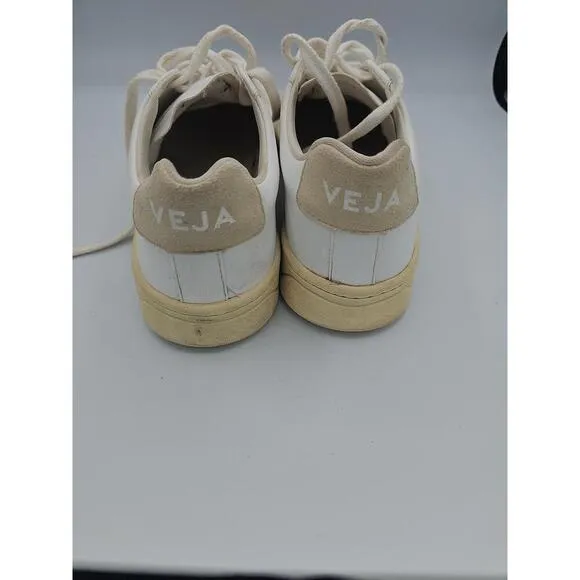 Veja Women's URCA CWL White Butter V10 Low Top Sneakers Size US 10