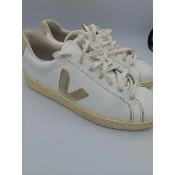 Veja Women's URCA CWL White Butter V10 Low Top Sneakers Size US 10