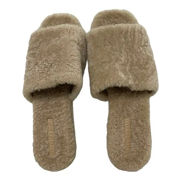 Veronica Beard Desiree Fur Slides Size 10 Womens Light Tan Lamb Fur Soft