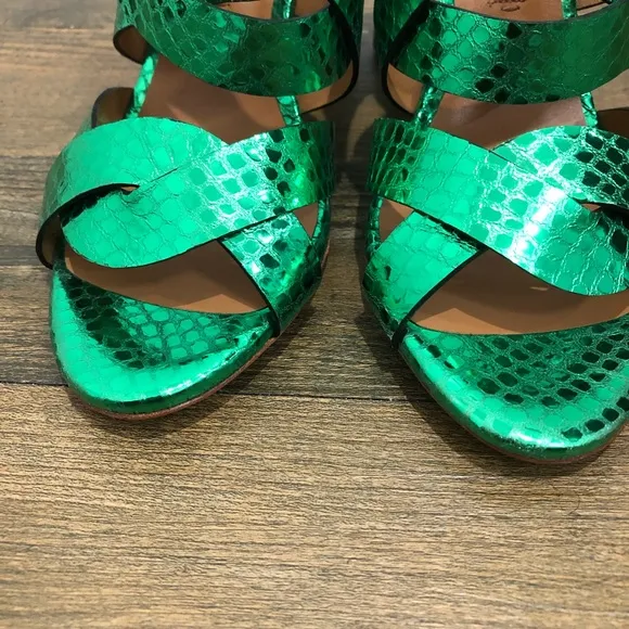 Veronica Beard Metallic Green Leather Sandals Sz. 39.5 NWB