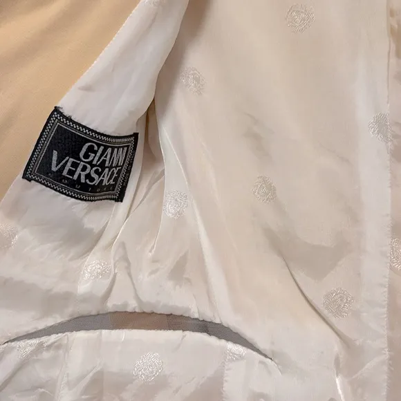 [Versace] Classic Vintage Yellow Blazer Embellished Buttons Women’s Sz 38 / US 2