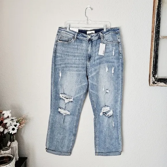 VERVET BY FLYING MONKEY Dreamland High Rise Boyfriend Jeans Relaxed Plus 20W 22W