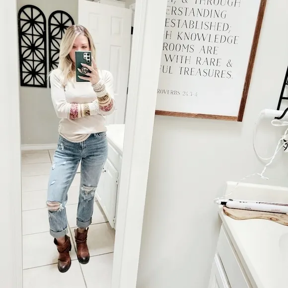 VERVET BY FLYING MONKEY Dreamland High Rise Boyfriend Jeans Relaxed Plus 20W 22W