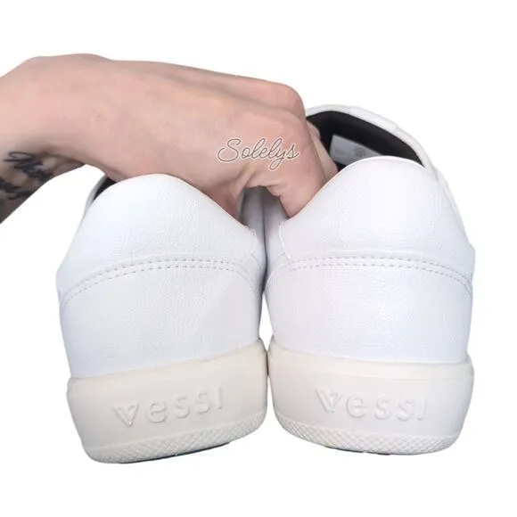 Vessi Soho Ivory White Low Top Waterproof Vegan Leather Casual Sneaker Mens 9
