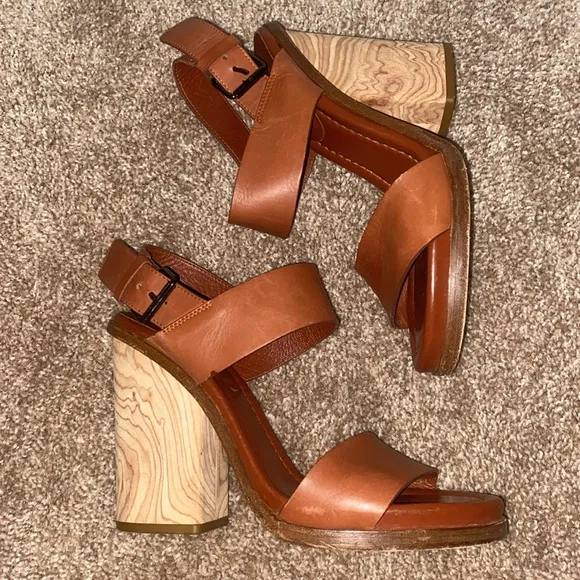 VINCE | Brown Platform Sandals with Chunky Heel
