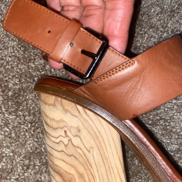 VINCE | Brown Platform Sandals with Chunky Heel