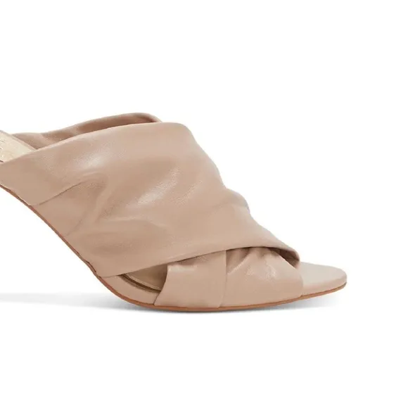 Vince Camuto‎ Clarstie leather Sandals