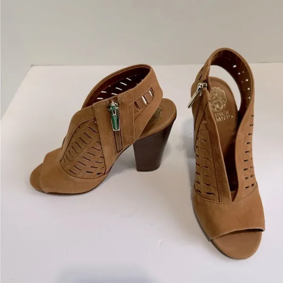Vince Camuto Korsta Peep Toe Heel Size 6.5