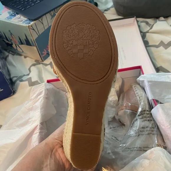 Vince Camuto Leera Espadrille Sandal Tan Platform Wedge Heel 7