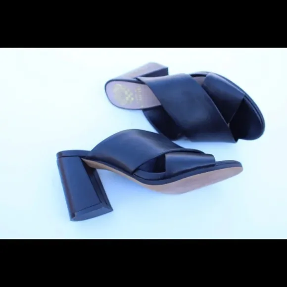 Vince Camuto Levey sandals