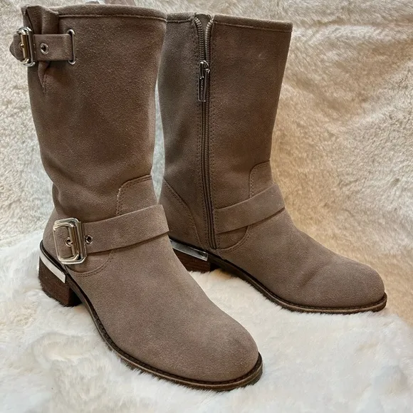 Vince Camuto VC Windy Foxy Verona leather upper tan boots with buckle Sz-6.5M. I