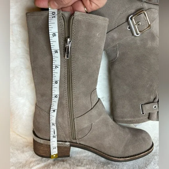 Vince Camuto VC Windy Foxy Verona leather upper tan boots with buckle Sz-6.5M. I