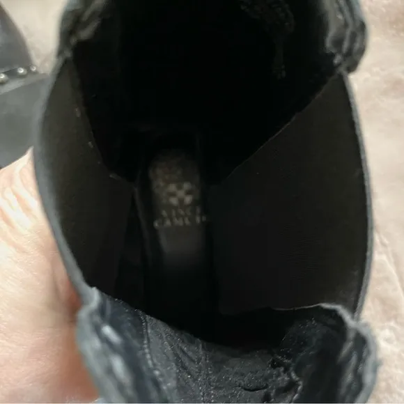 Vince Camuto Women's Meendey Black Leather Chelsea Bootie Studs Boots - 9.5