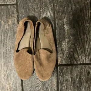 Vince suede ballet flats