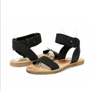 VINCE Black Leather Ankle Strap Sandals