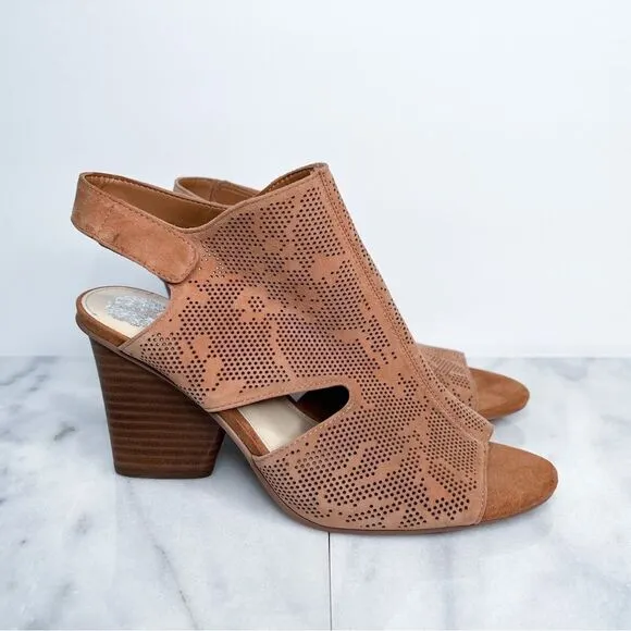 Vince Camuto Leather Detailed Heeled Sandals - Dachelle