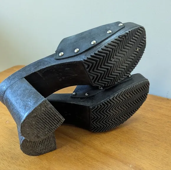 Vintage 80s Candies Studded Chunky Heel Mule Sandals