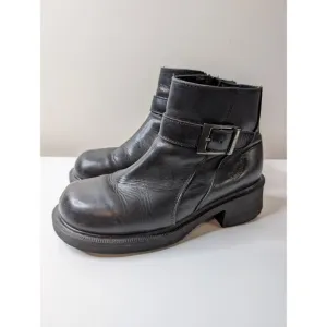 Vintage 90s dr Martens Made in England leather buckle side zip ankle boots Us 7