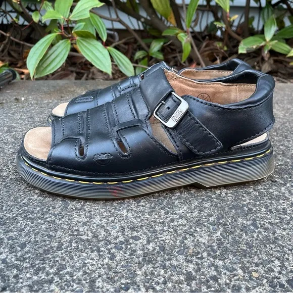 Vintage 90's Y2K Dr Martens Chunky Platform Fisherman Sandals Made in England