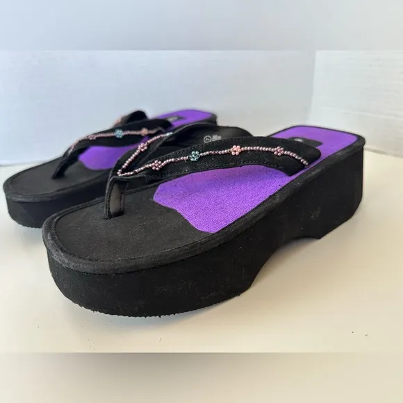 Vintage 90s Y2K Lower East Side beaded thong Flip Flop Chunky Platform Sandals