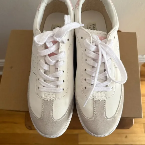Vintage Havana Crisp 11 White Grey Baby Pink Low Top Sneaker Size 10