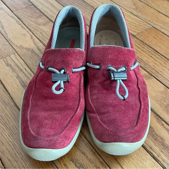 Vintage Prada Linea Rossa Red Suede Toggle Loafers – EU 39.5 (Unisex)