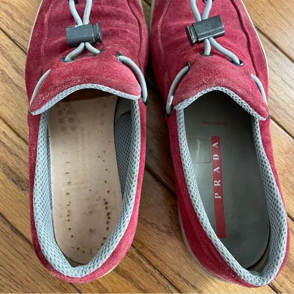 Vintage Prada Linea Rossa Red Suede Toggle Loafers – EU 39.5 (Unisex)