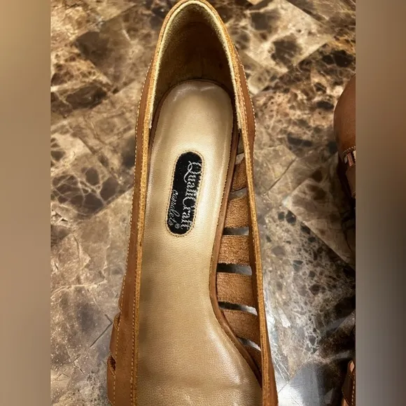 Vintage QualiCraft Casualets Size 8 Leather Wood Brown Wedge Sandals Tan NWOT