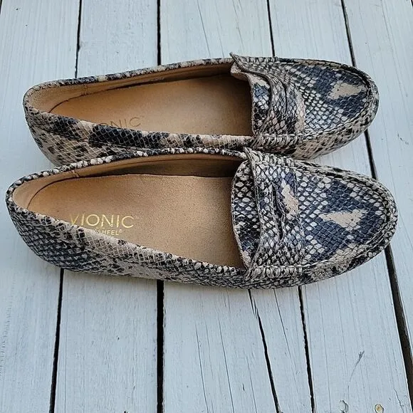Vionic 7.5 Penny Loafers Larrun Cream Grey Snake Skin Print Reptile  Leather