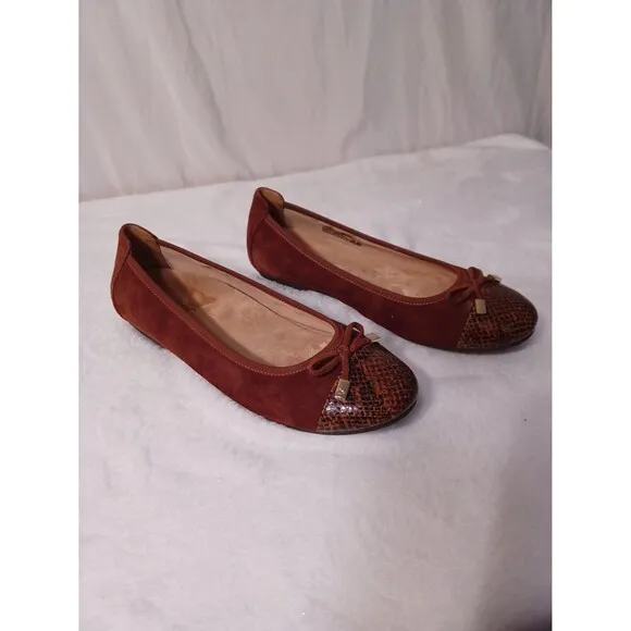 VIONIC Ballet Flats